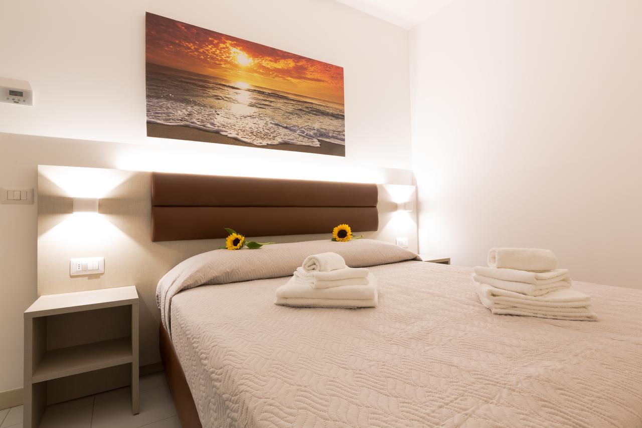 Residence Perla Verde Riccione Exterior foto